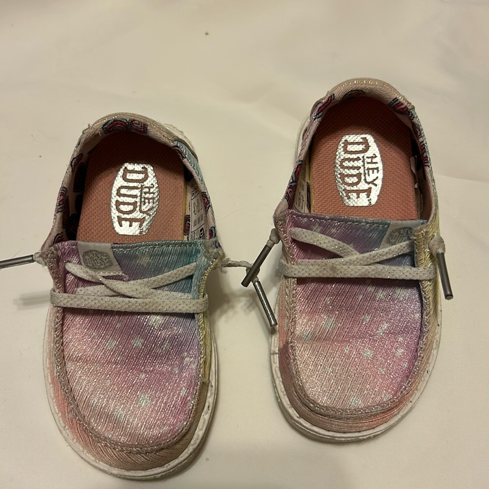 Hey Dudes Toddler Girls Shoes Size 7-EUC